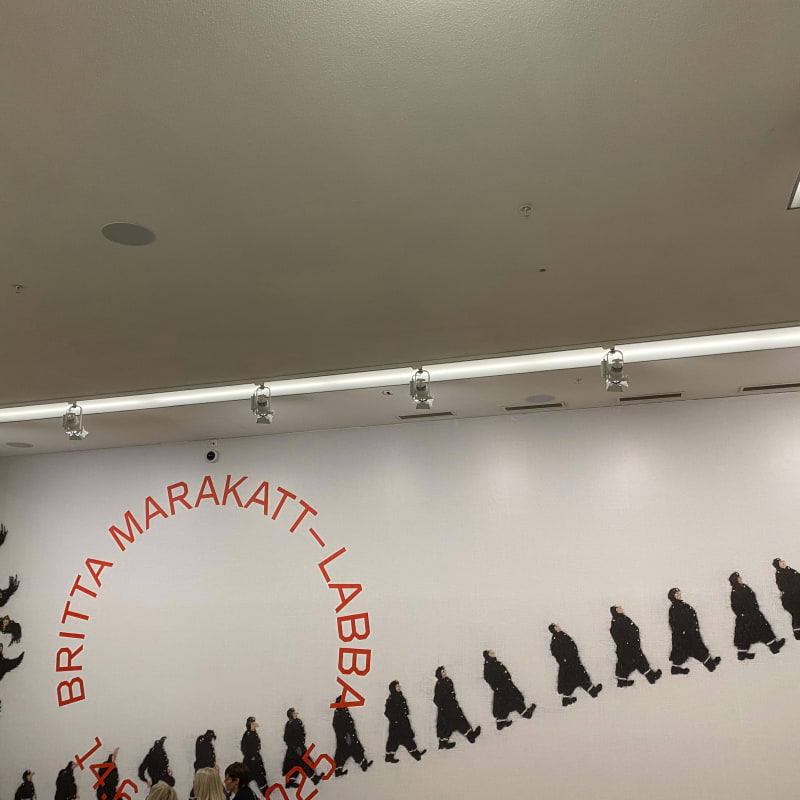 Britta Marakatt-Labba❤️💚💛💙 – Bild från Moderna Museet av Anna L. (2025-07-08)