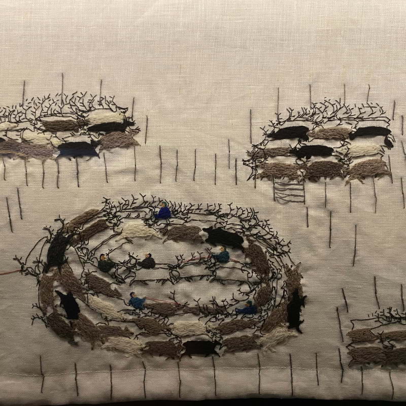 Den berömda formationen som renarna gör för att skydda sig fr. farorna! – Bild från Moderna Museet av Anna L. (2025-07-08)