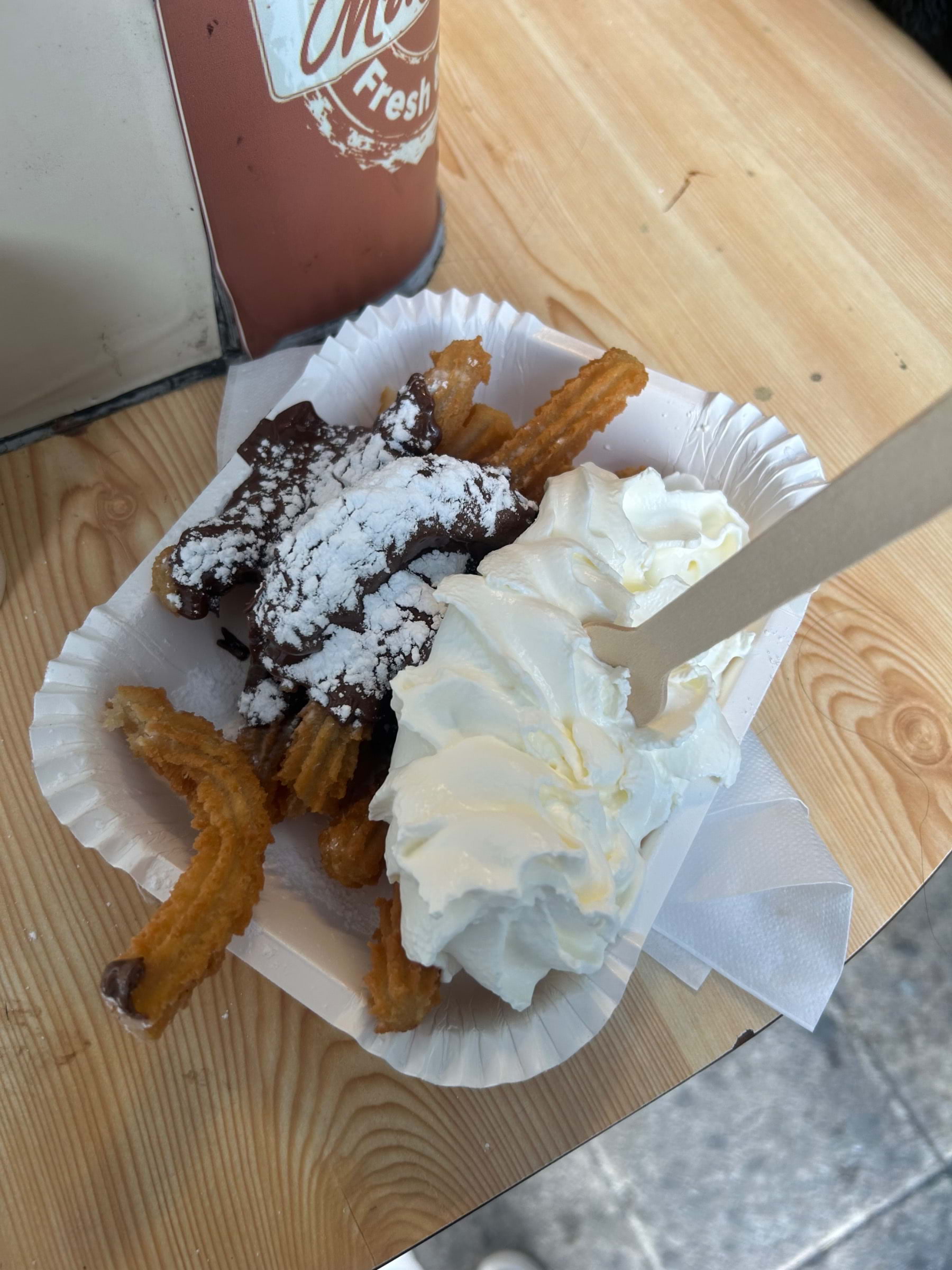 Churros med grädde och Nutella – Bild från Mr Churros av Madiha S. (2024-05-03)