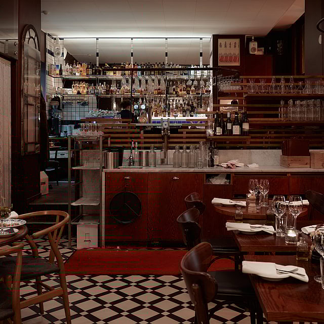 Napolyon Bistro & Bar