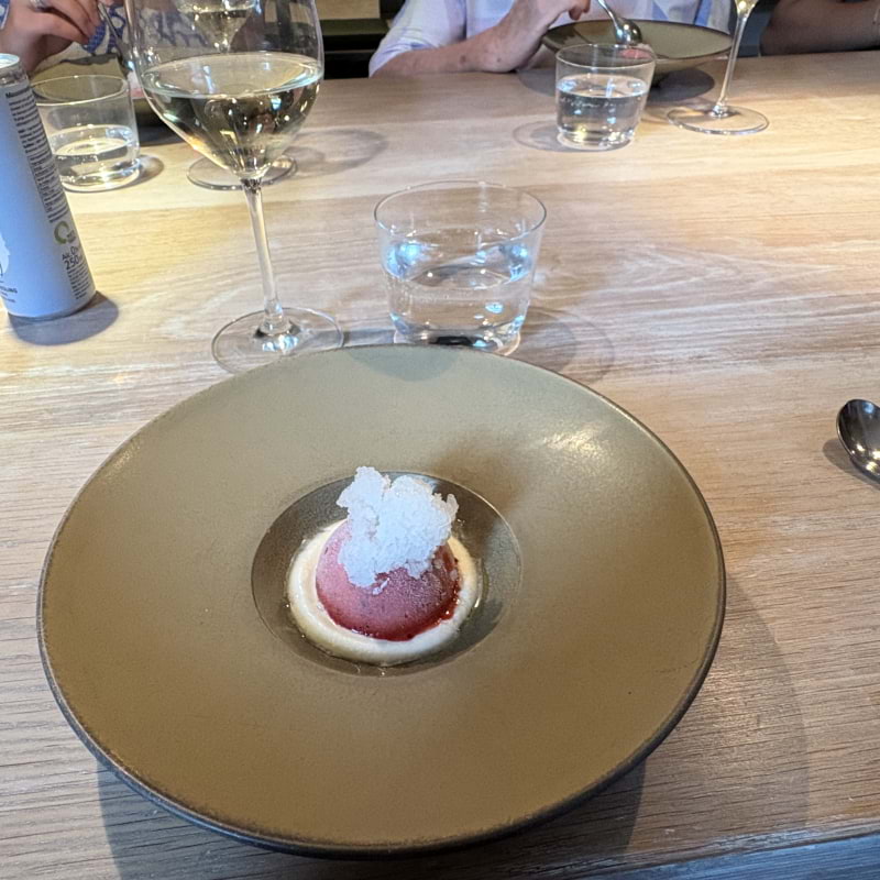 Photo from Nisch by Åsa E. (03/08/2025)