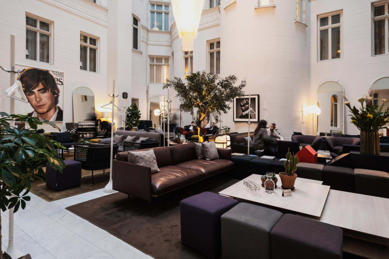 Artwork for the list Bar/Lounge by Malin H.