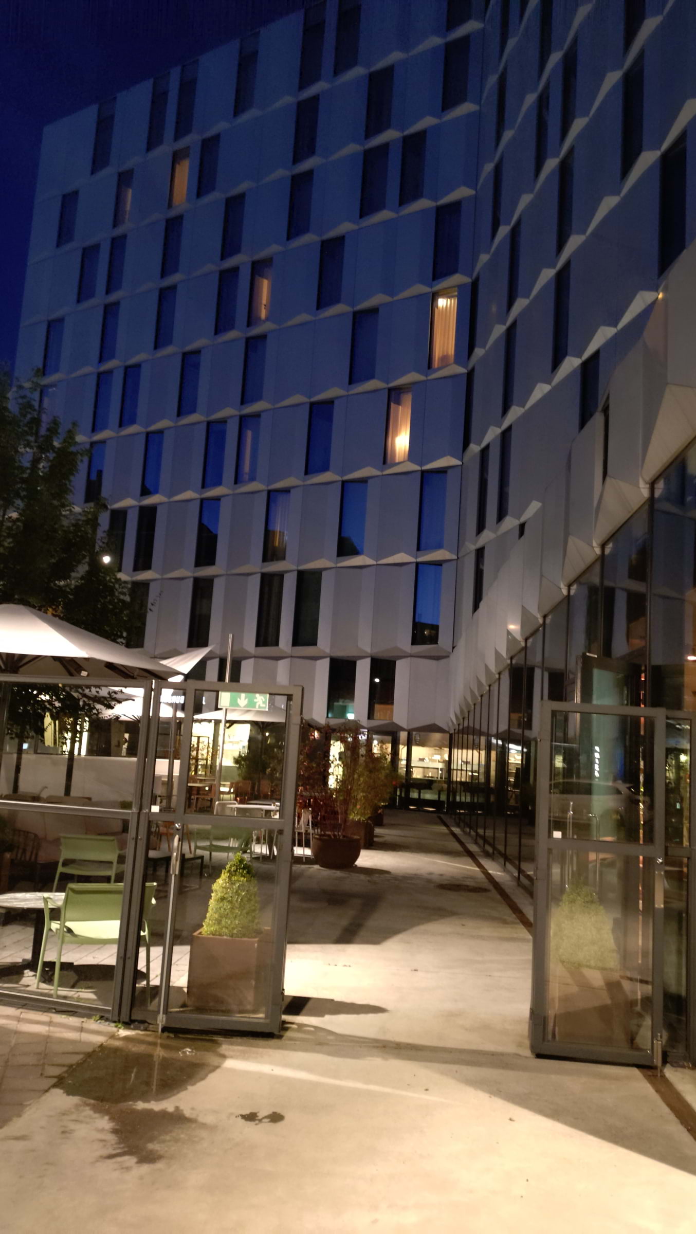 Bild från Norobata av Toni M. (2025-10-17)