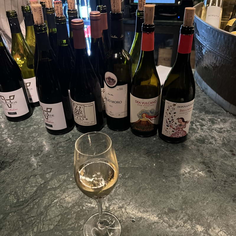 Photo from NOFO Wine Bar by Evelina H. (03/11/2025)