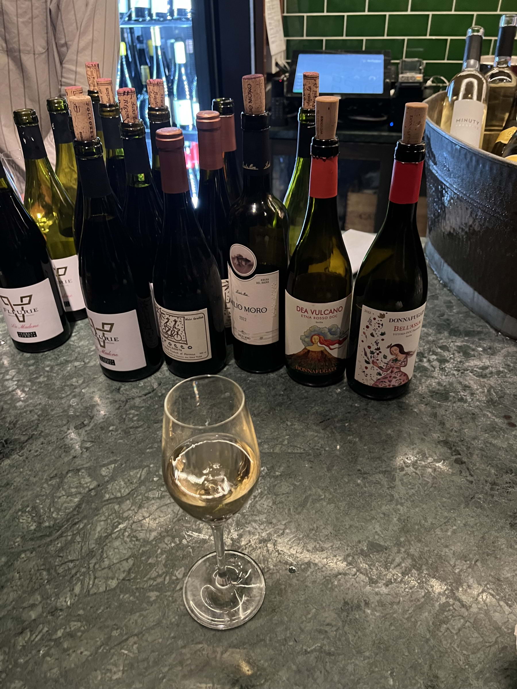 Photo from NOFO Wine Bar by Evelina H. (03/11/2025)