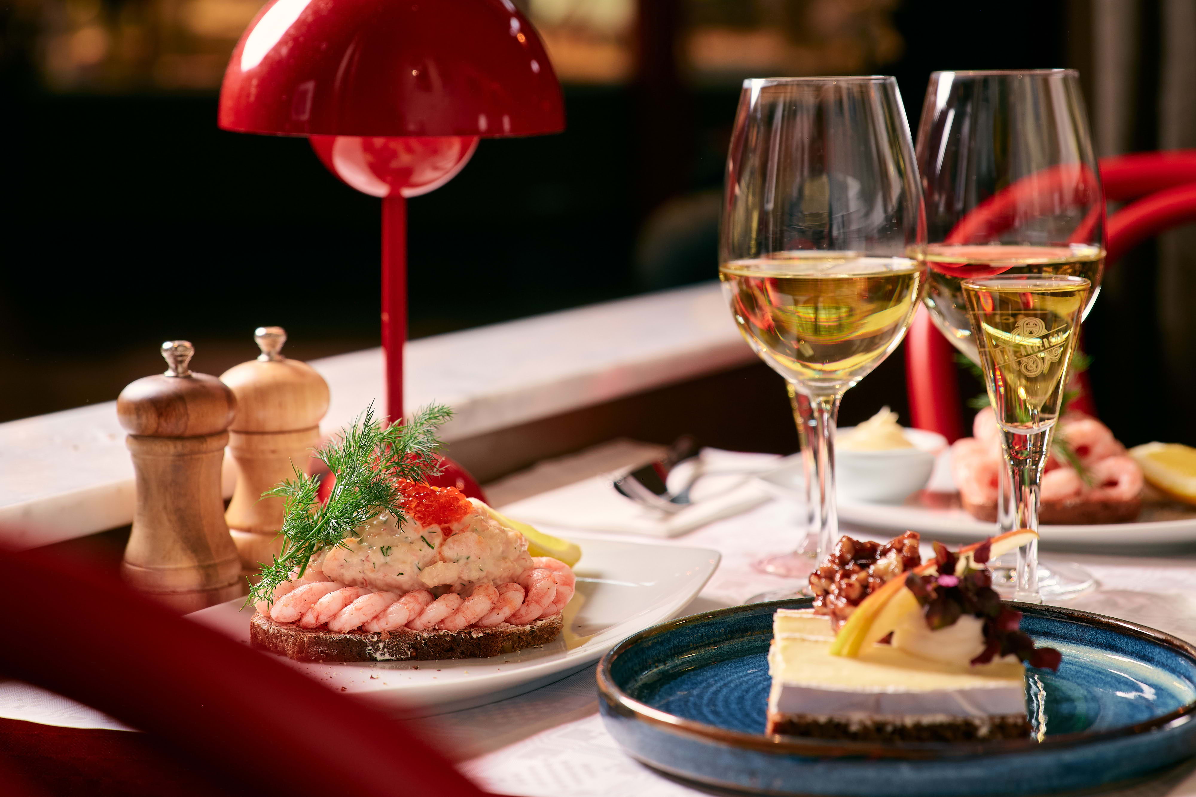 Nybroe Smørrebrød Östermalmshallen – Smörrebröd