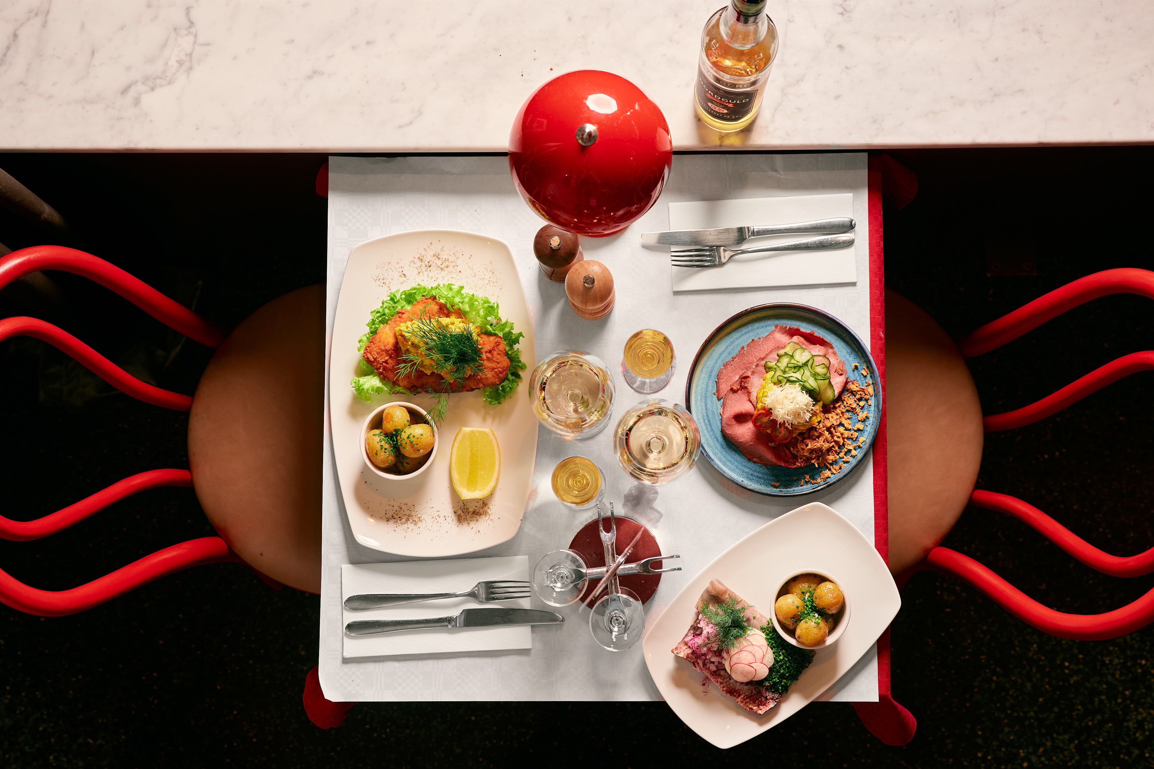 Nybroe Smørrebrød Östermalmshallen – Lunch på Östermalm