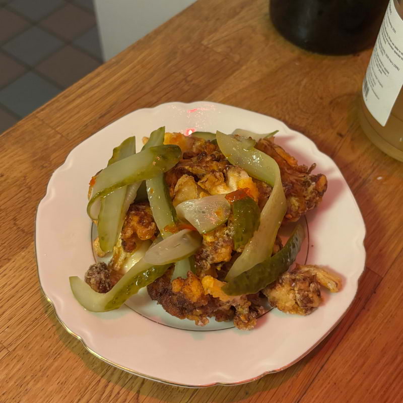 Friterad blomk&aring;l med majon&auml;s och saltgurka &ndash; Bild fr&aring;n Ok ok av Lisa&nbsp;M. (2026-03-22)