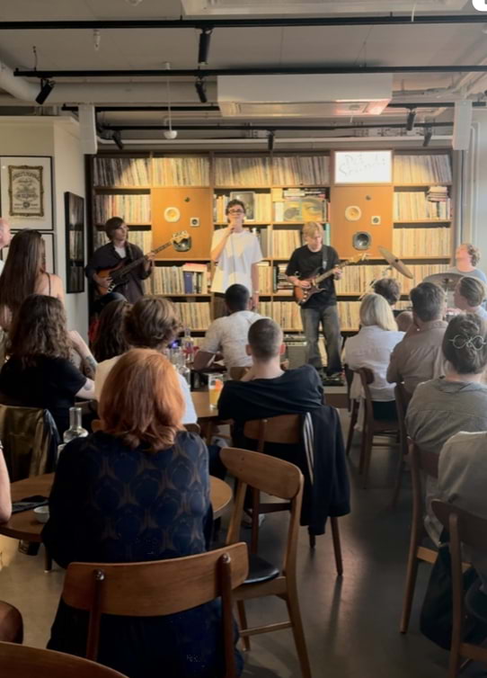 Bild från Pet Sounds Bar av Caroline C. (2025-07-25)