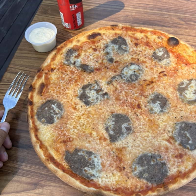 Oxfilépizza – Bild från Pizzeria Gavroche av Adam L. (2024-08-26)