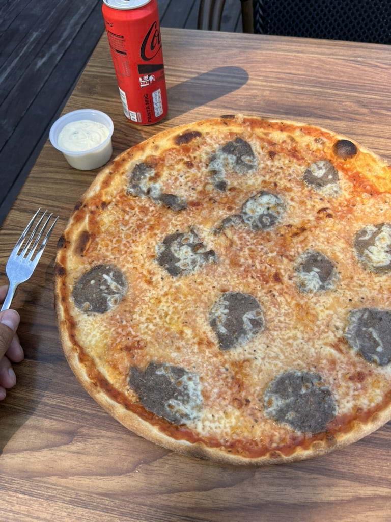 Oxfilépizza – Bild från Pizzeria Gavroche av Adam L. (2024-08-26)