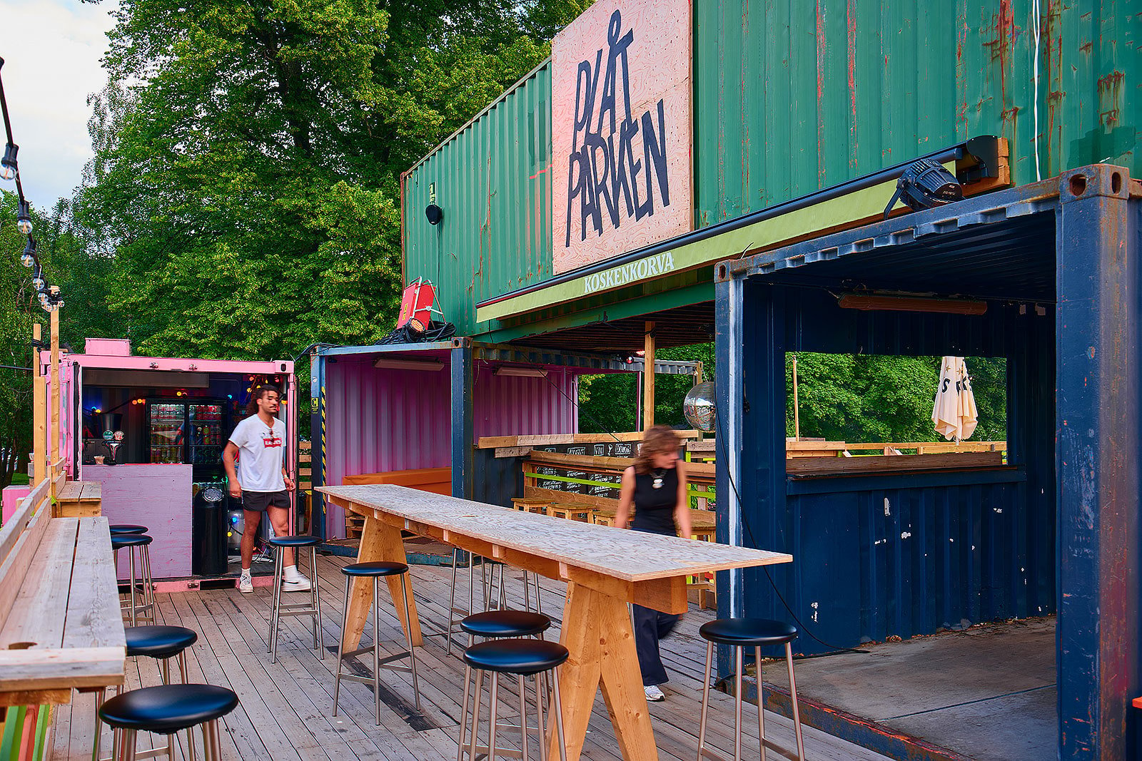 Plåtparken Skanstull – Sommaröppna restauranger