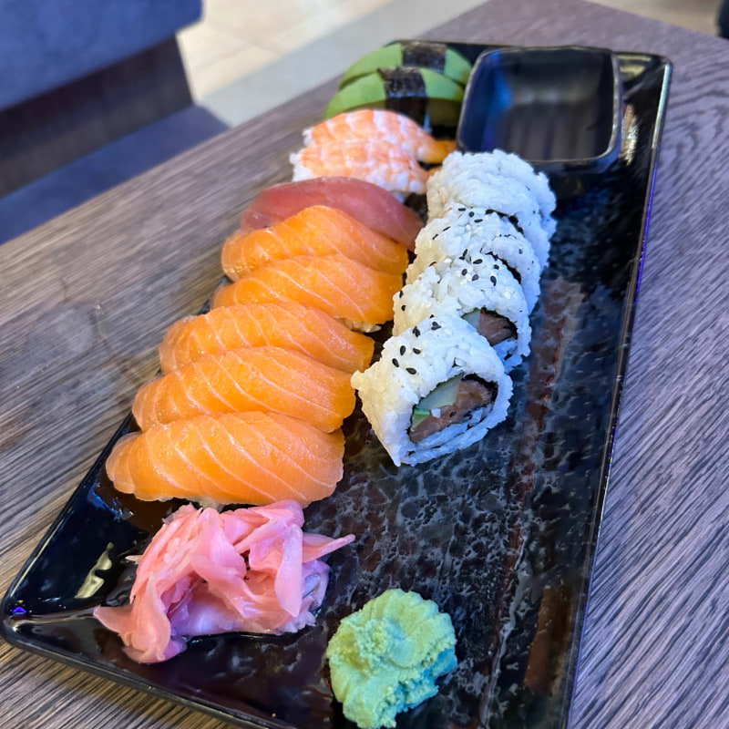 Sushi  – Bild från Pong Express Täby av Madiha S. (2023-12-13)