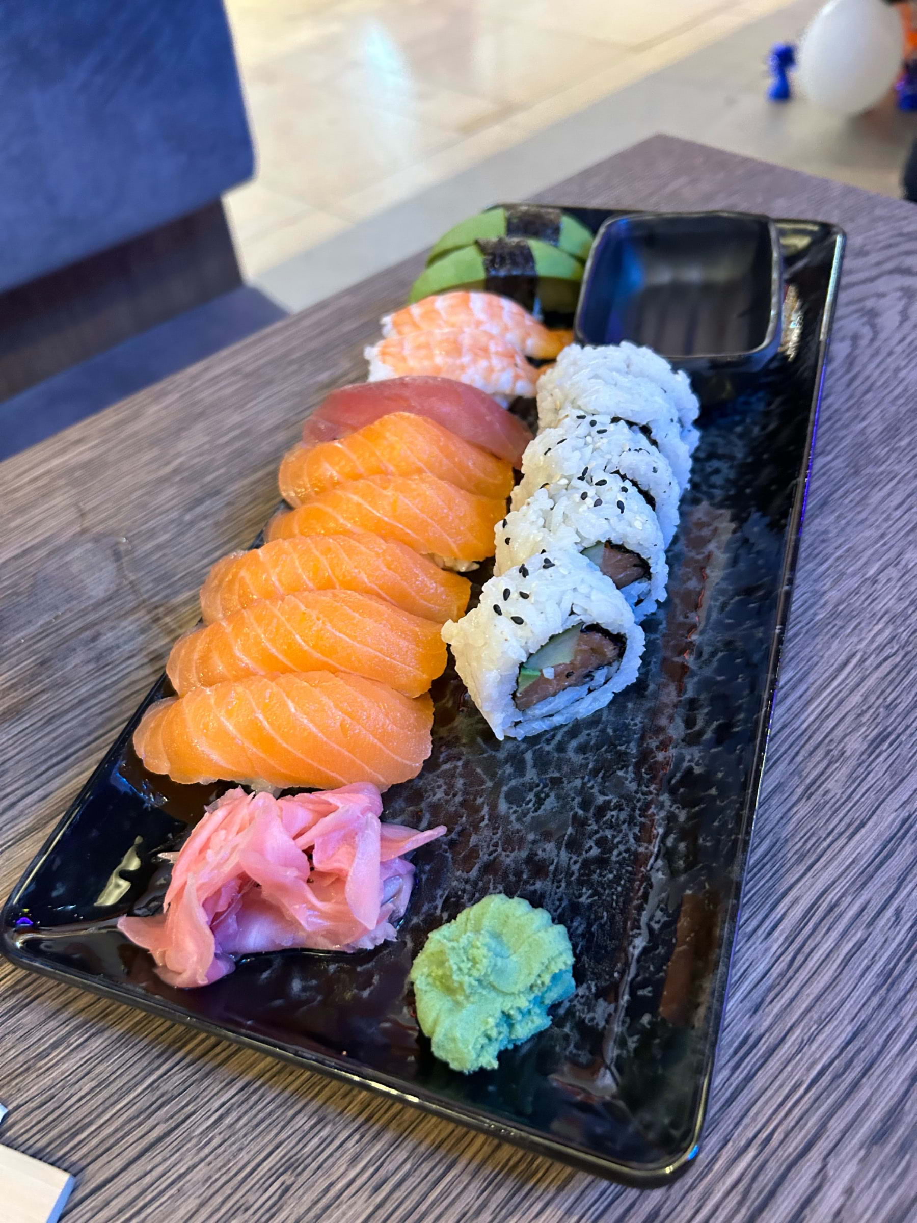 Sushi  – Photo from Pong Express Täby by Madiha S. (13/12/2023)