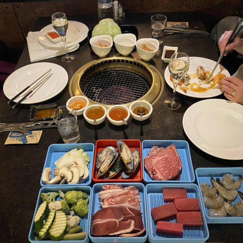 Mycket 🥘🥗🥢🥂 – Photo from Pong Lindhagen by Anna L. (17/11/2025)