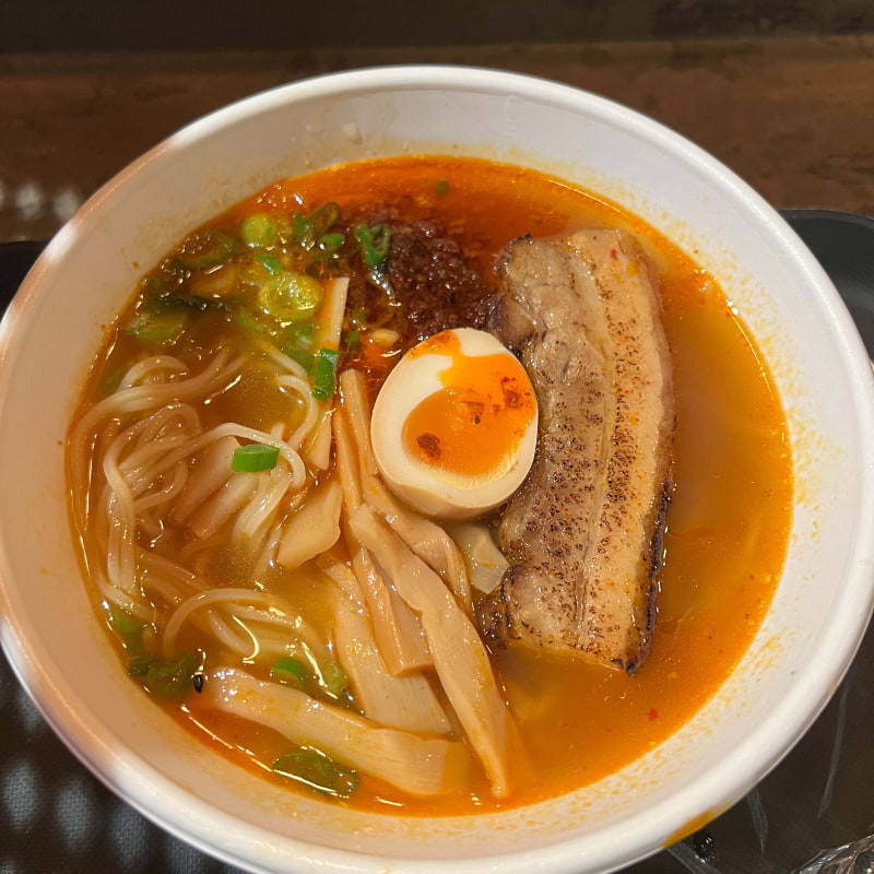 Spicy garlic ramen – Bild från Raamen Teatern av Josefine W. (2025-04-23)