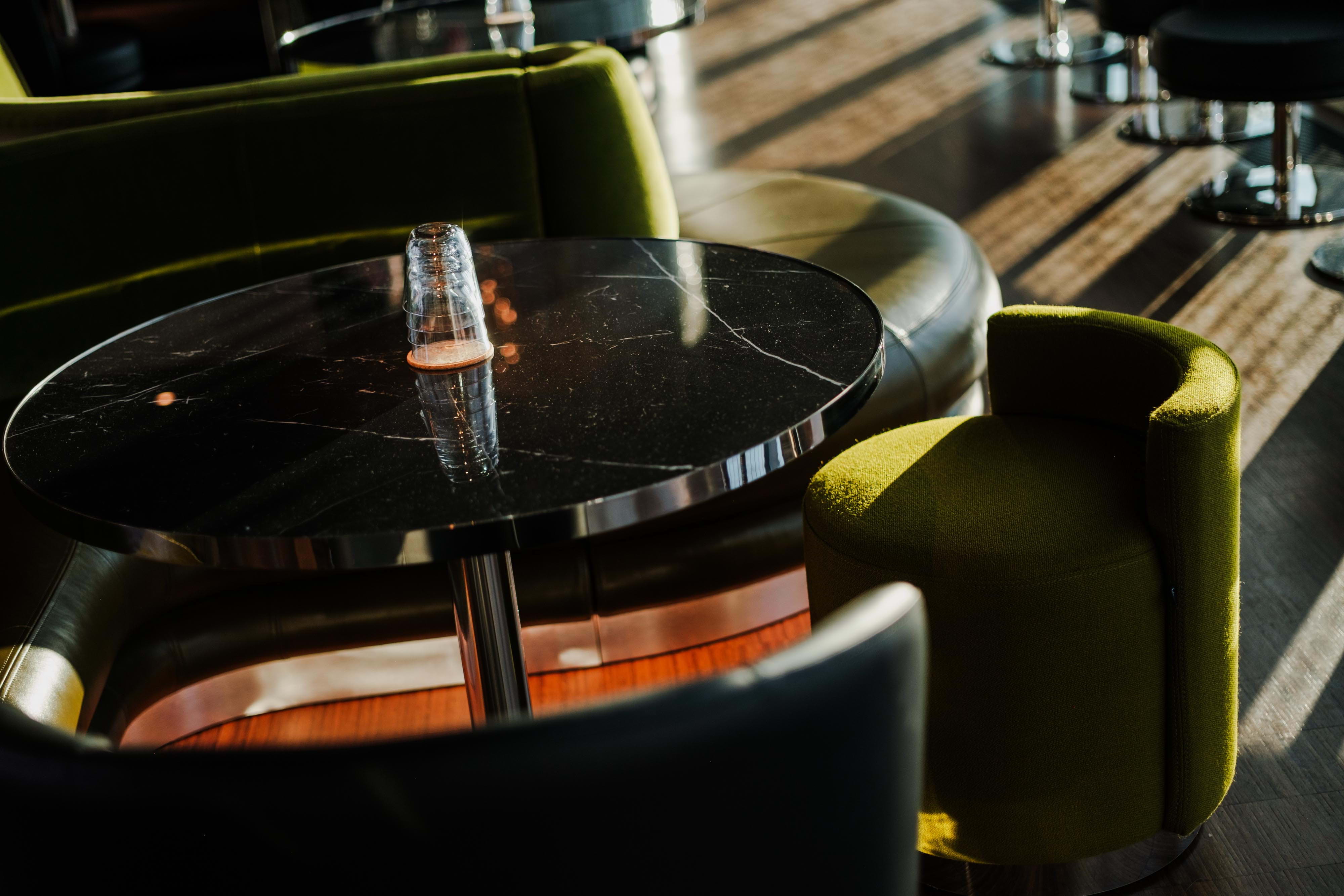 Rex Bar – Takbarer