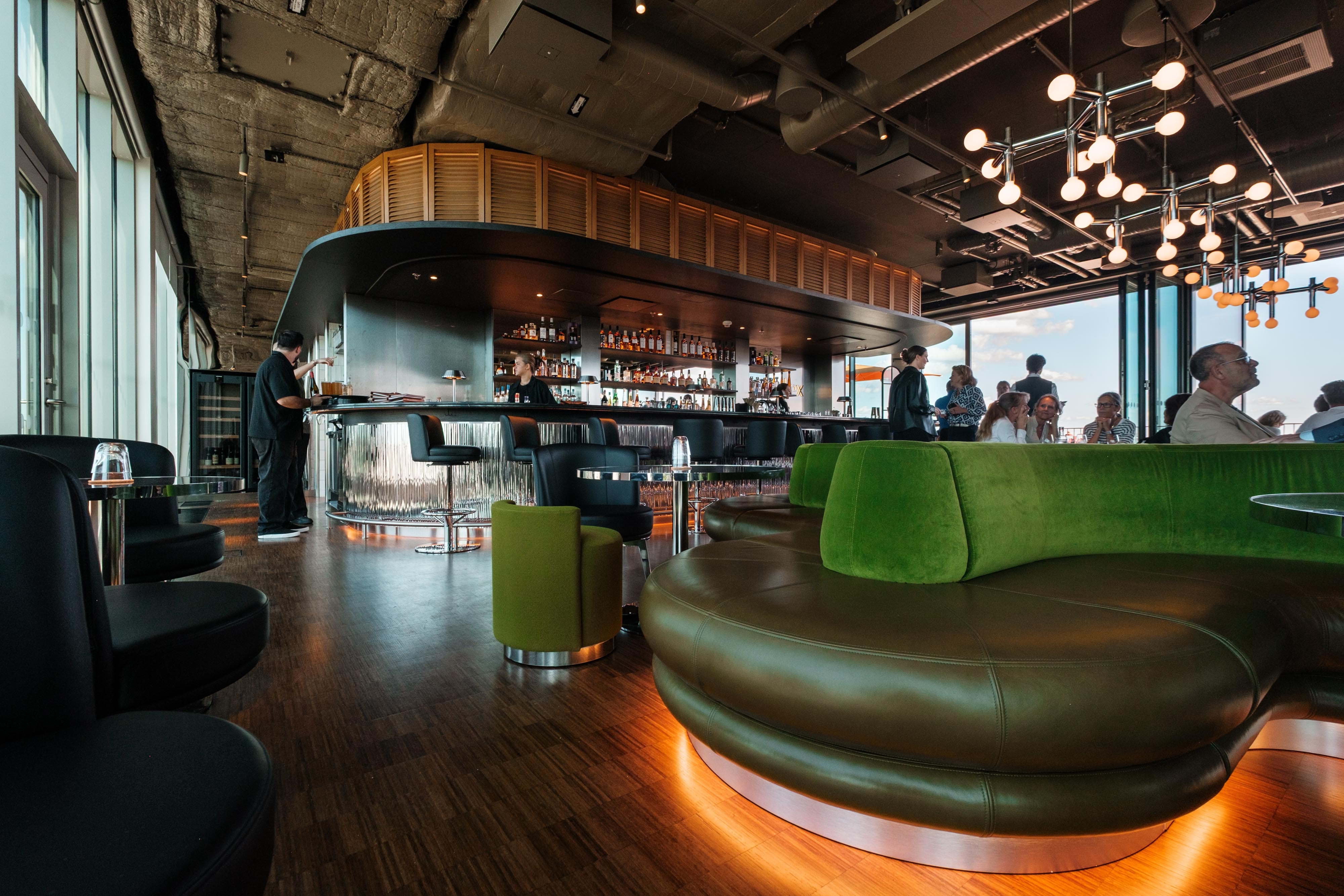 Rex Bar – Takbarer