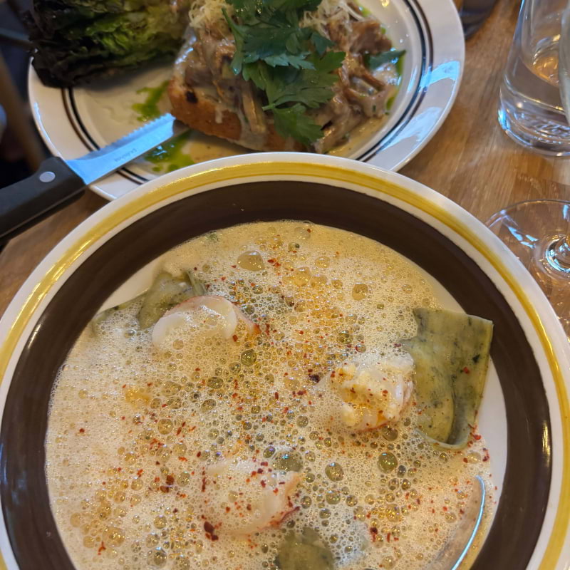 3 x hummer tortellini & kantarelltoast med wrångebäckost – Billede fra Restauranto af Mimmi G. (26.08.2026)