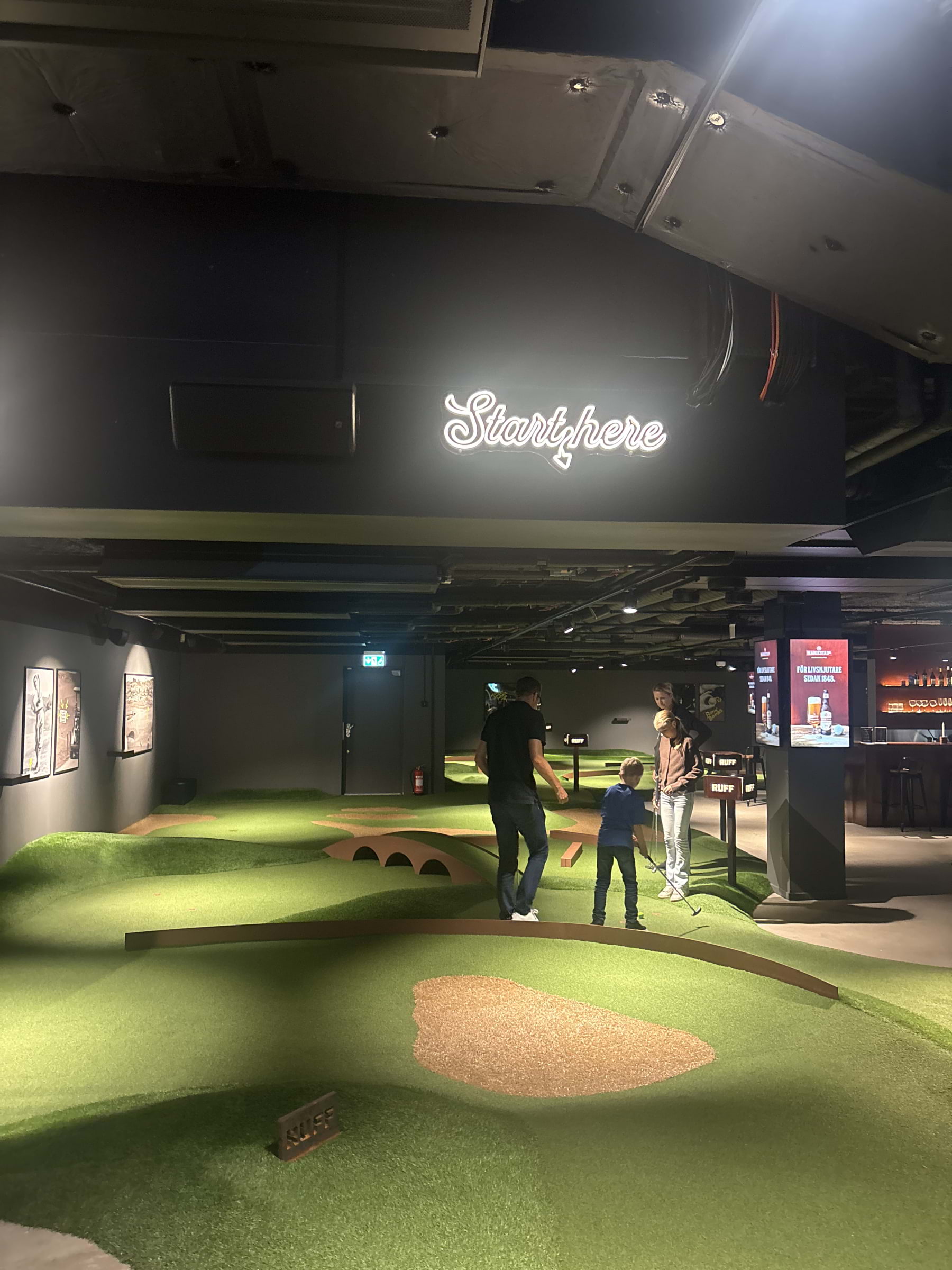 Billede fra Ruff Indoor Golf Drottninggatan af C S. (25.08.2026)