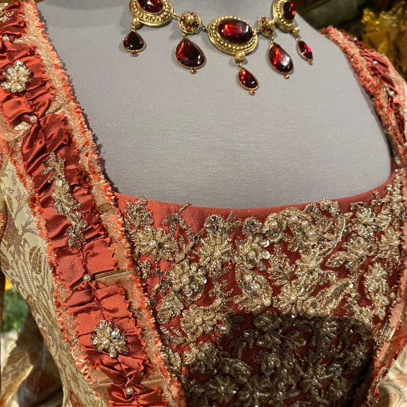 Detaljer, detaljer och åter detaljer💛❤️ – Bild från Skoklosters slott av Anna L. (2025-07-15)