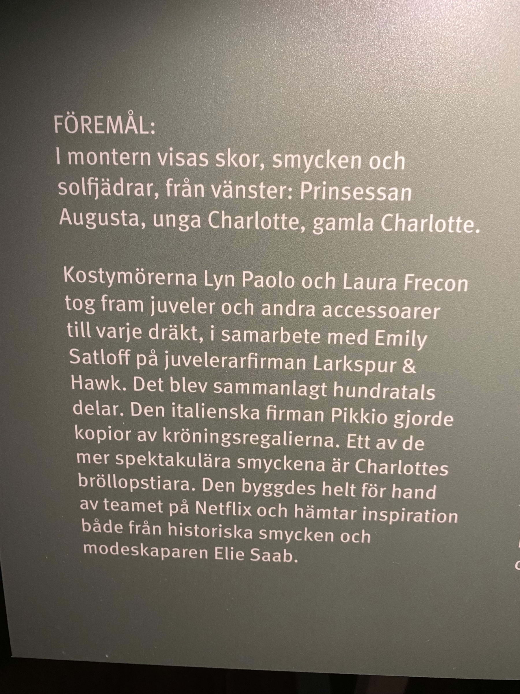 Information text om kostymernas föremål 💍🥿 – Photo from Skoklosters slott by Anna L. (15/07/2025)