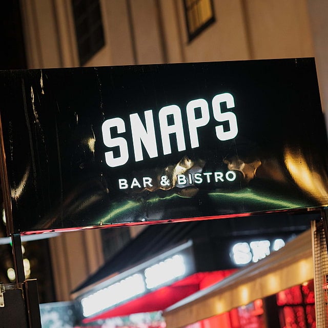 Snaps Bar & Bistro