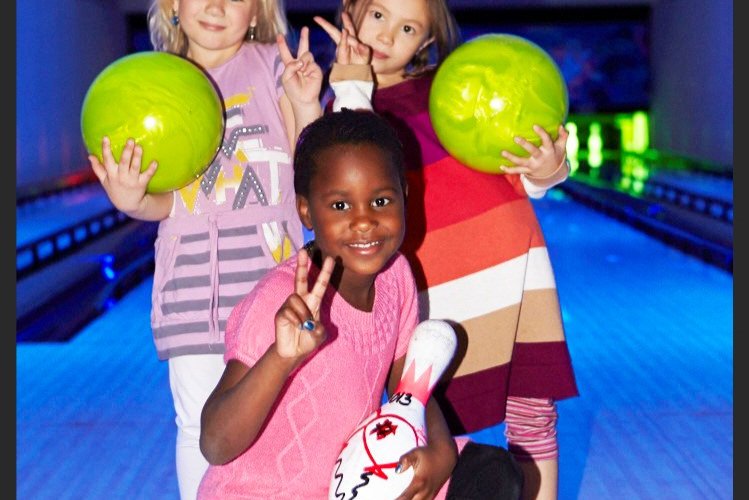 Barnkalas med bowling på Sumpan Bowling – Billede fra Sundbybergs Bowlinghall af Sundbybergs B. (05.10.2026)