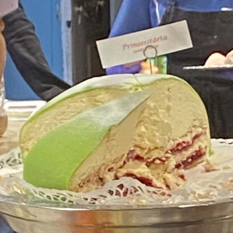 Mer grädde än tårta 🍰 🤪 – Photo from Taxinge Slott by Anna L. (25/11/2025)