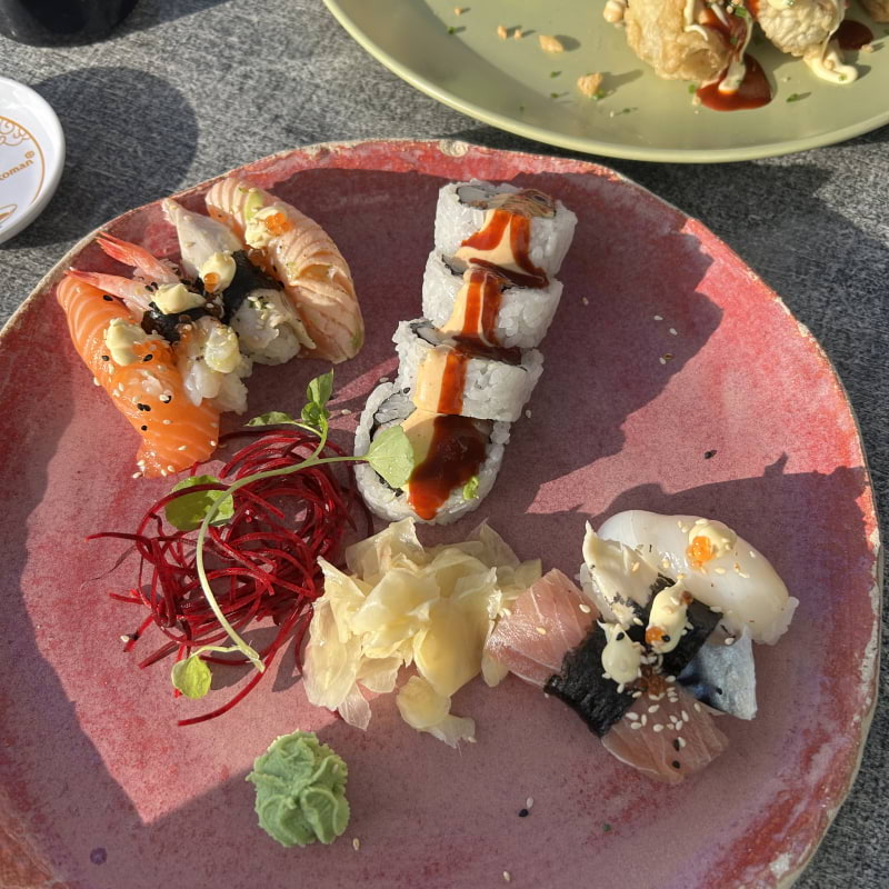Bild från Tezukuri Sushi av Aurora H. (2025-06-27)