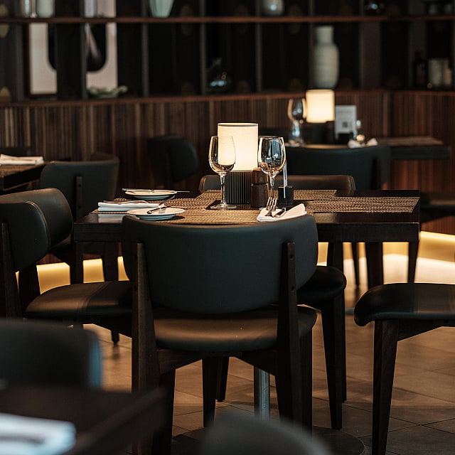 The Lounge Bar & Restaurant