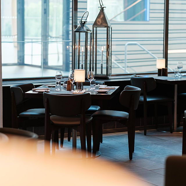 The Lounge Bar & Restaurant