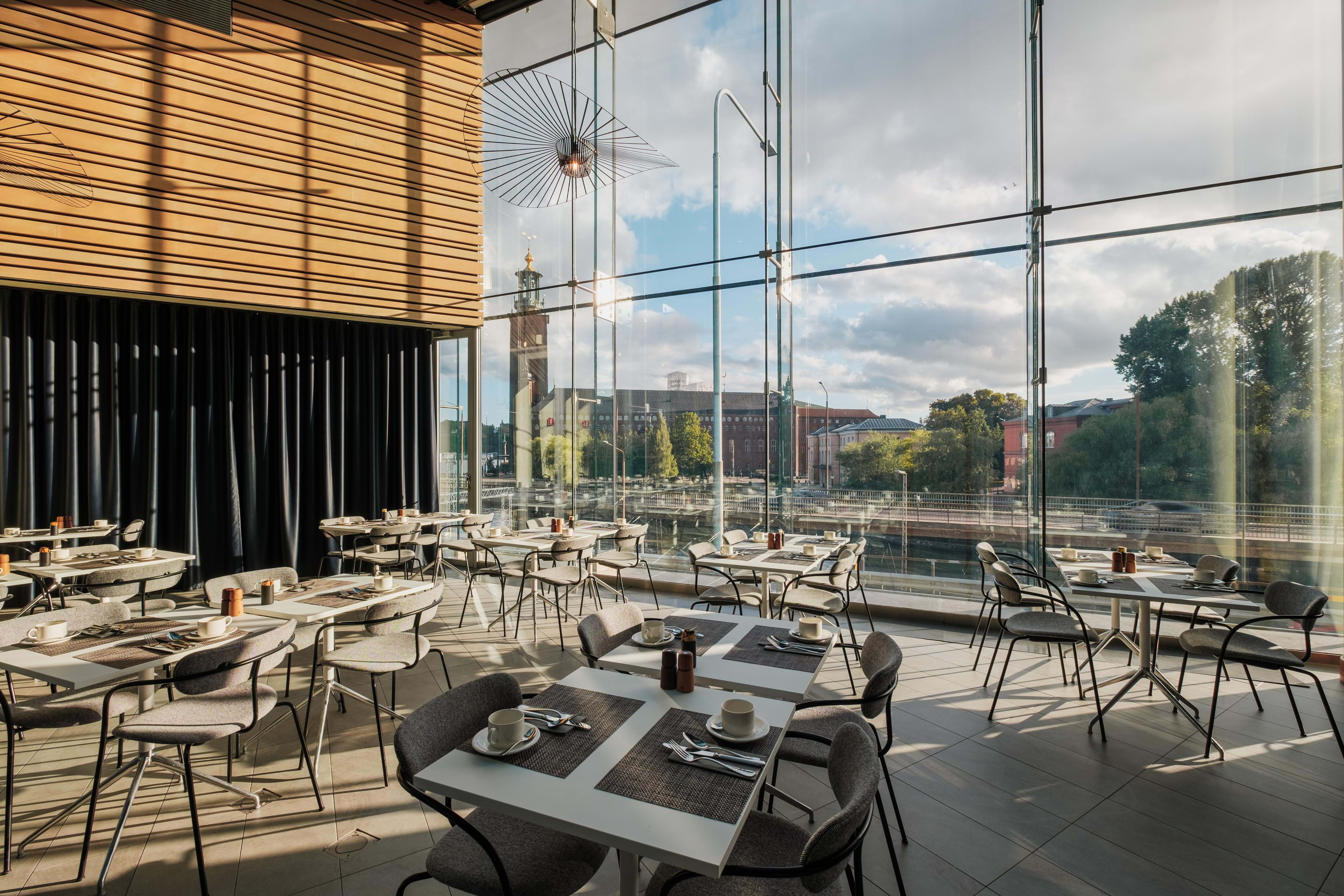 The Lounge Bar & Restaurant – Bästa restaurangerna i city och Norrmalm