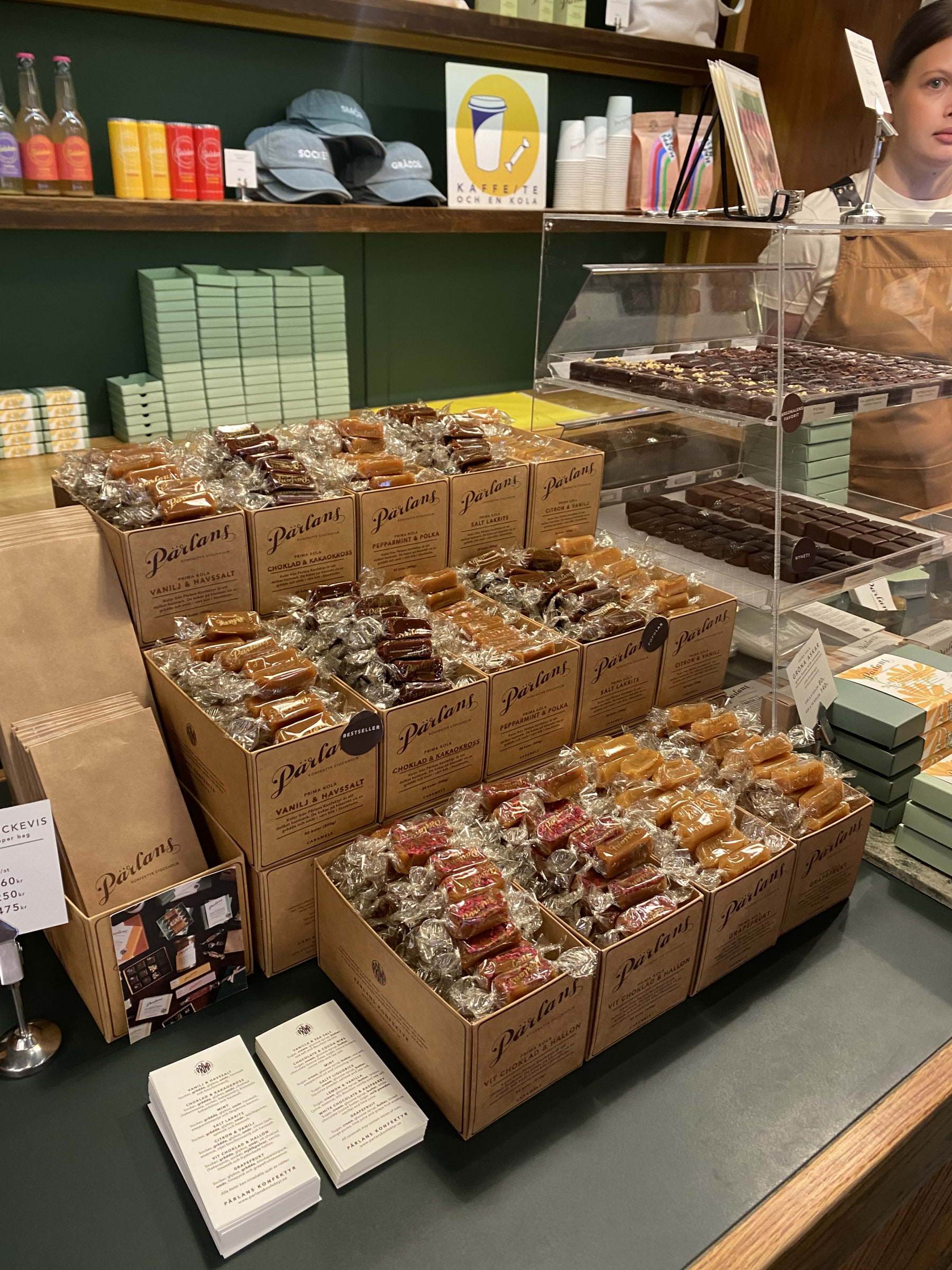 Photo from Thatsup-event: Kaffeskola och Glassfrossa på Lykke Nytorget & Pärlans Konfektyr by Mielika P. (18/06/2025)