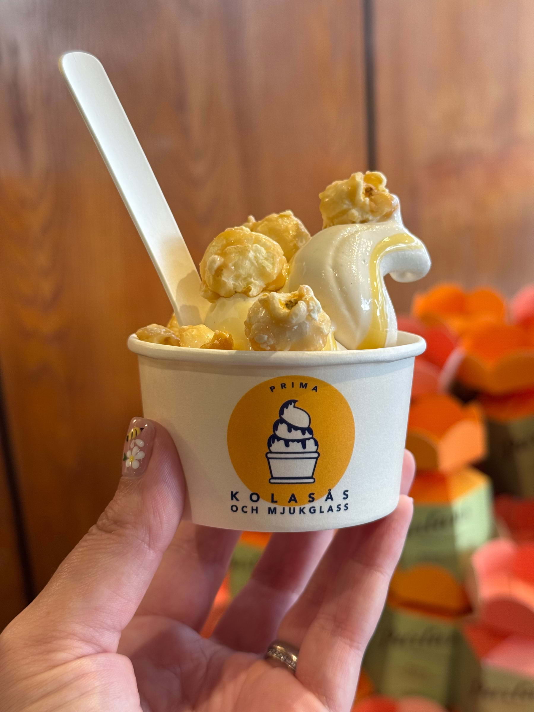 Photo from Thatsup-event: Kaffeskola och Glassfrossa på Lykke Nytorget & Pärlans Konfektyr by Sarah A. (18/06/2025)