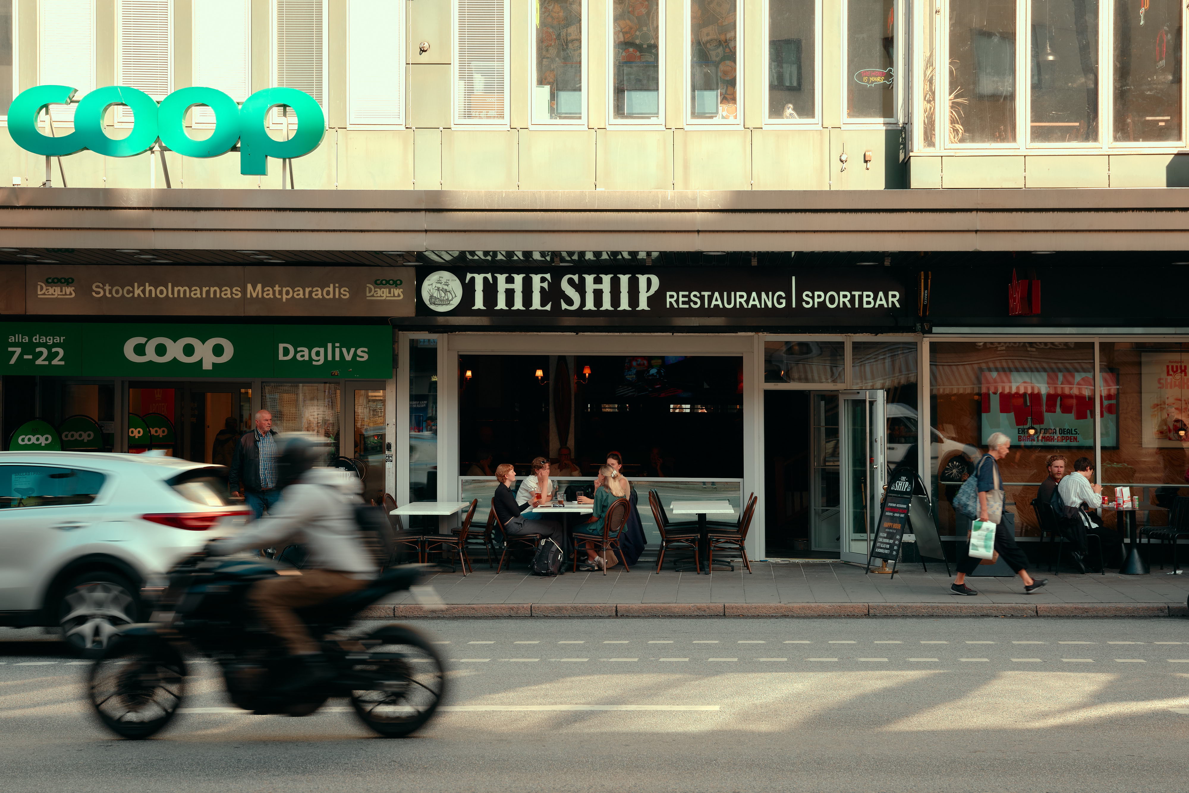 The Ship – Pubs