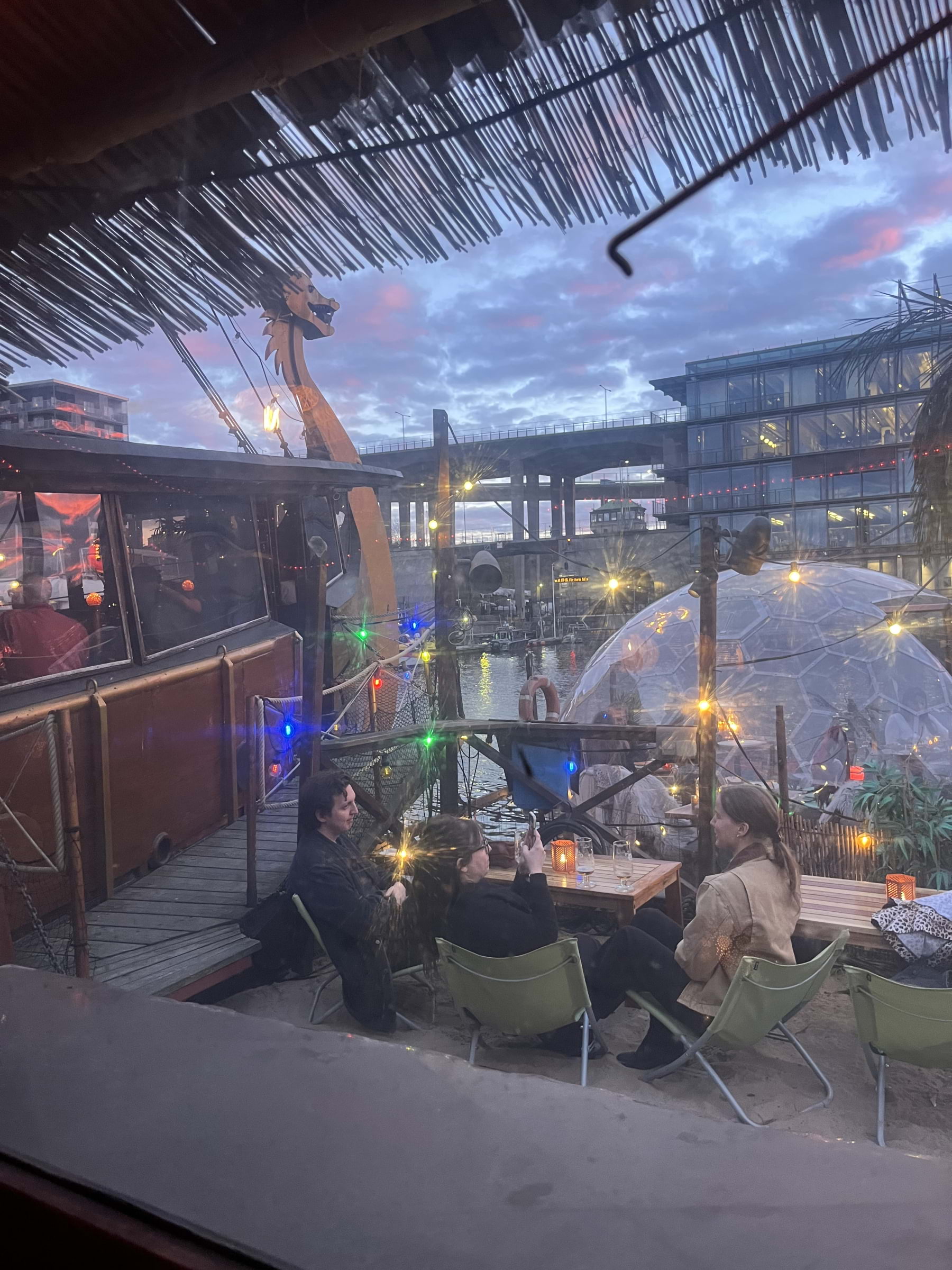 Photo from Thaiboat by Moa L. (24/04/2026)