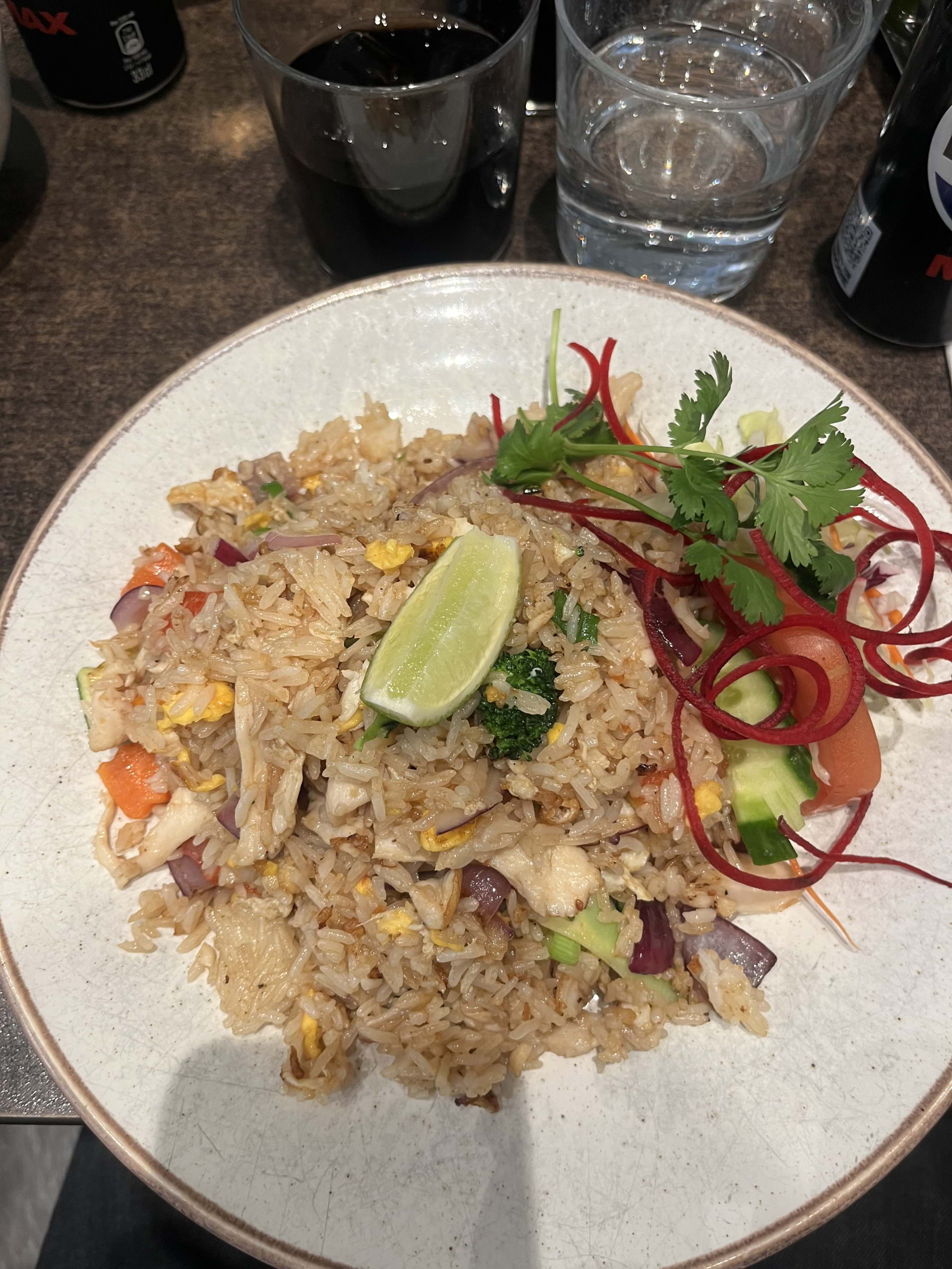 Photo from Thongwiset by Moa L. (26/10/2025)