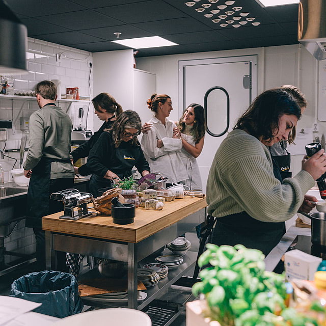 Thatsup Event: Cook-along med Karin Jamil