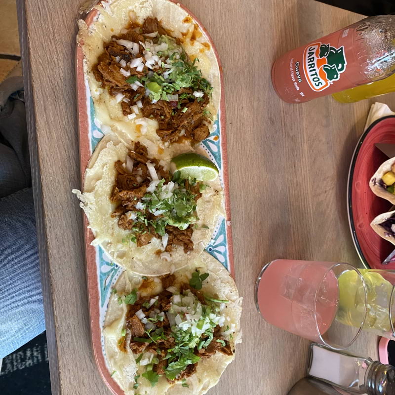 Bild från Tres Taco Joint av Saga W. (2025-05-10)
