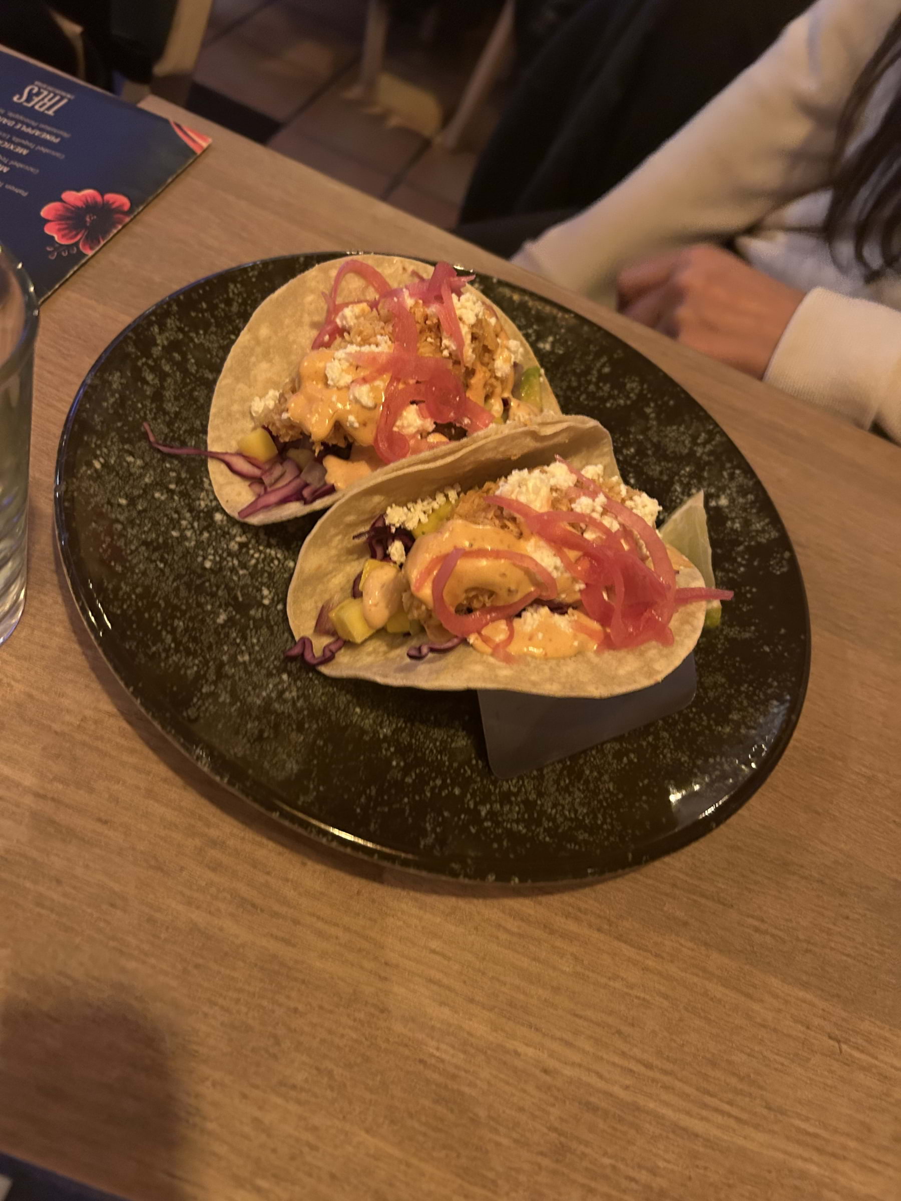 Bild från Tres Taco Joint av Aurora H. (2024-10-10)