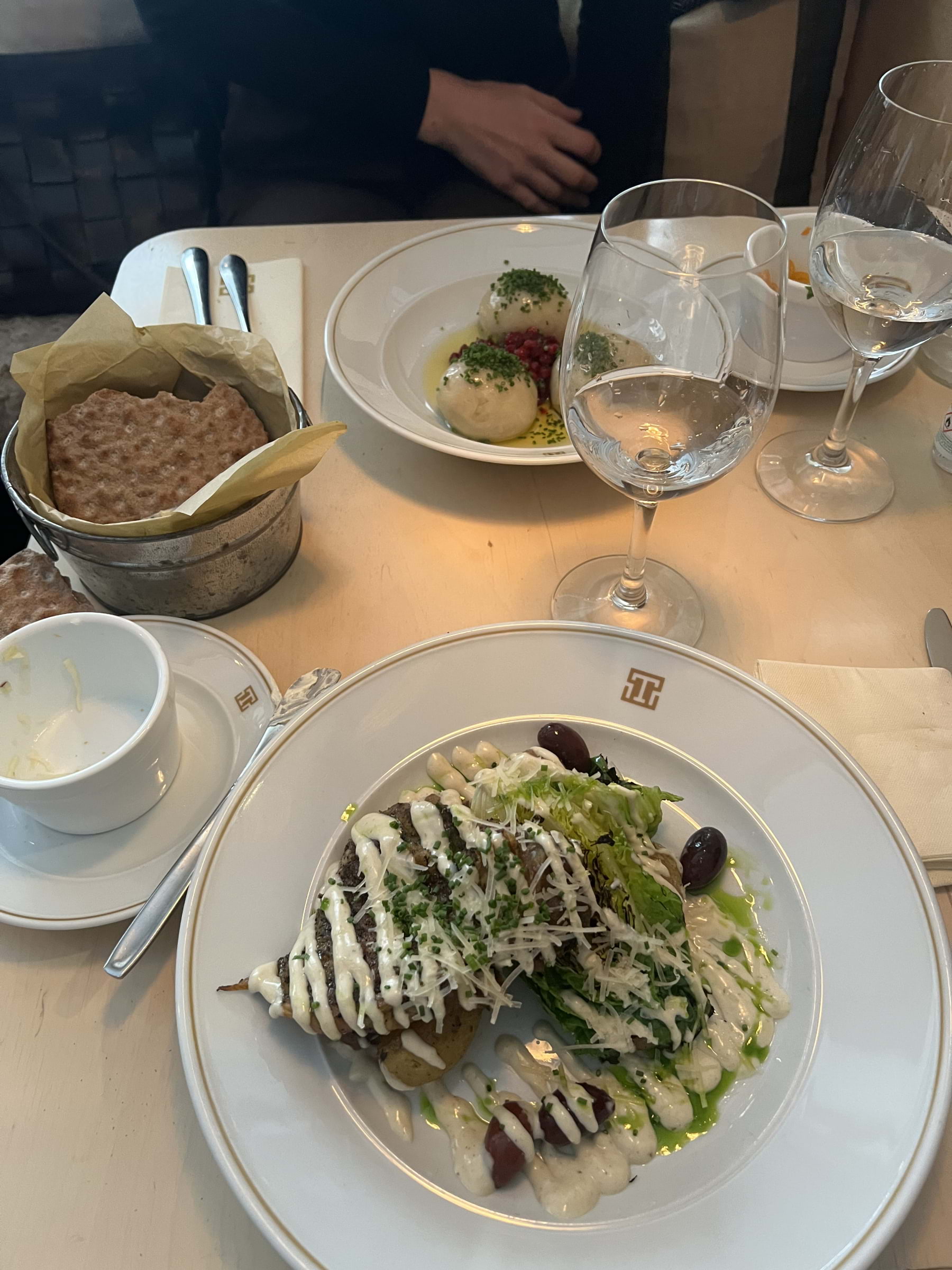 Bild från Tradition av Evelina H. (2026-04-02)