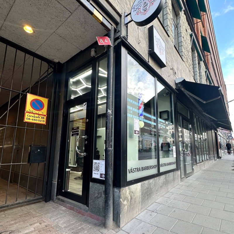 Västra Barbershop-entré – Photo from Västra Barbershop by Slussen B. (02/05/2025)