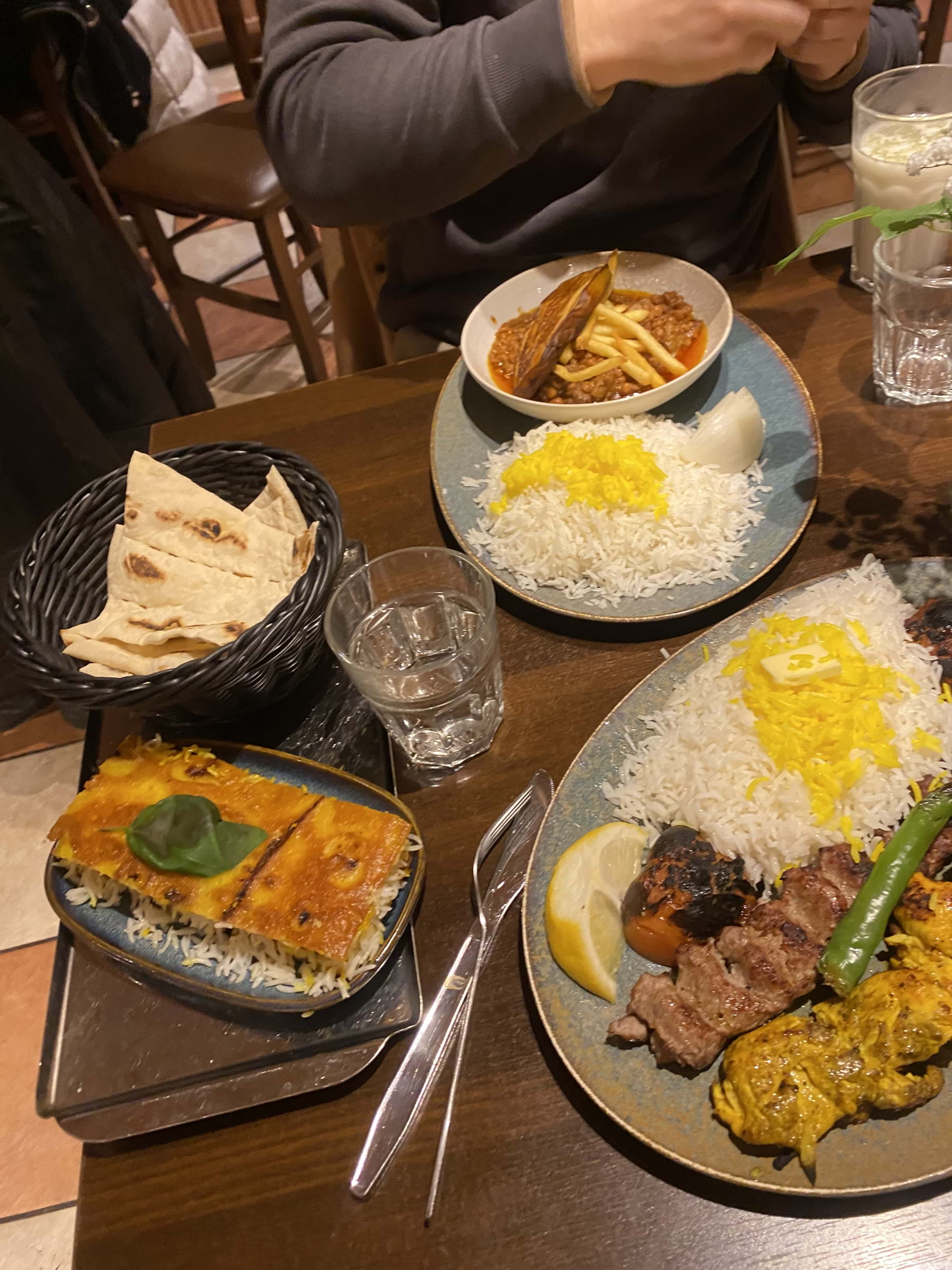 Bild från Vanak av Mielika P. (2026-03-09)