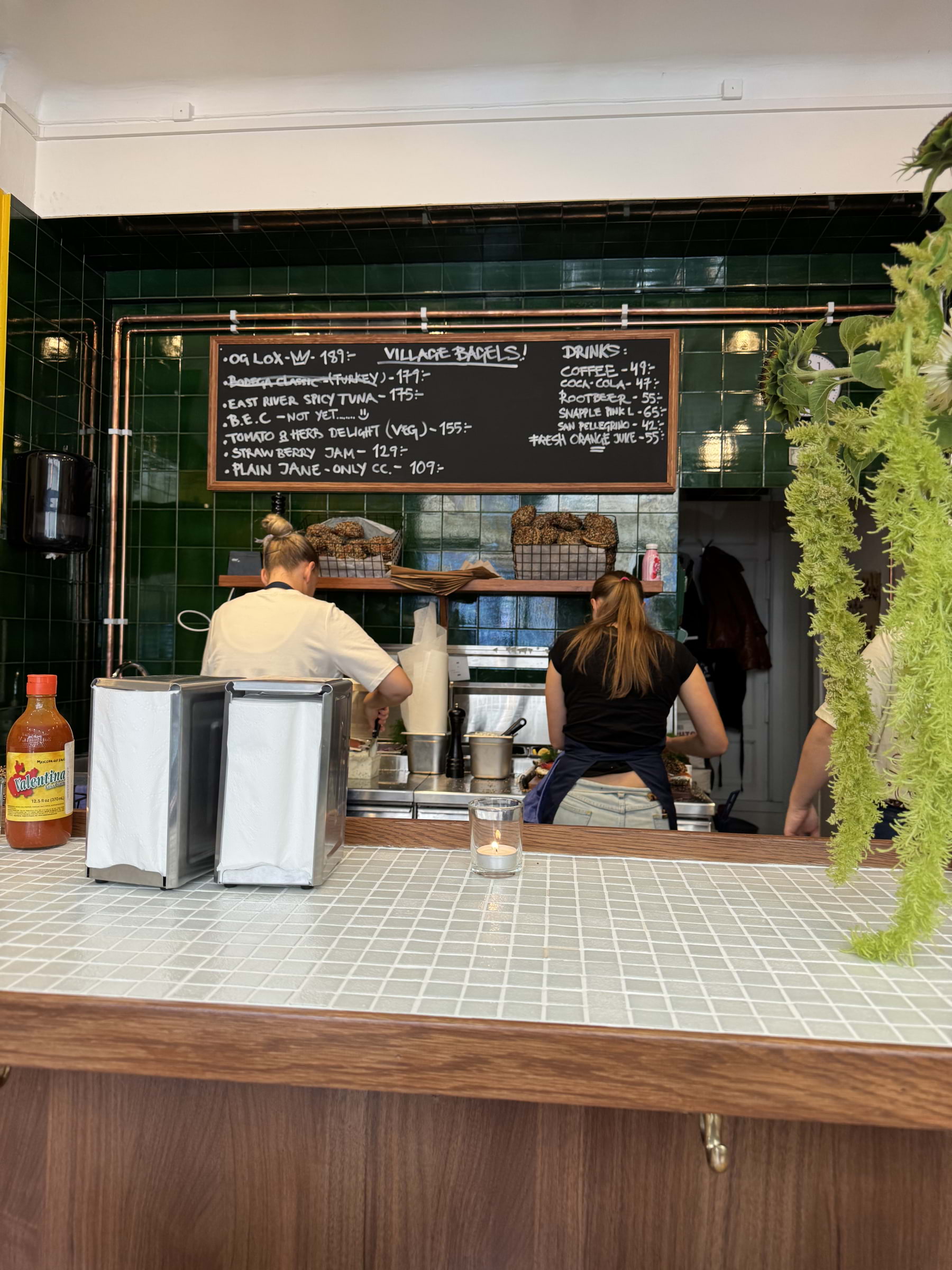 Bild från Village Bagels av Julia H. (2025-09-14)