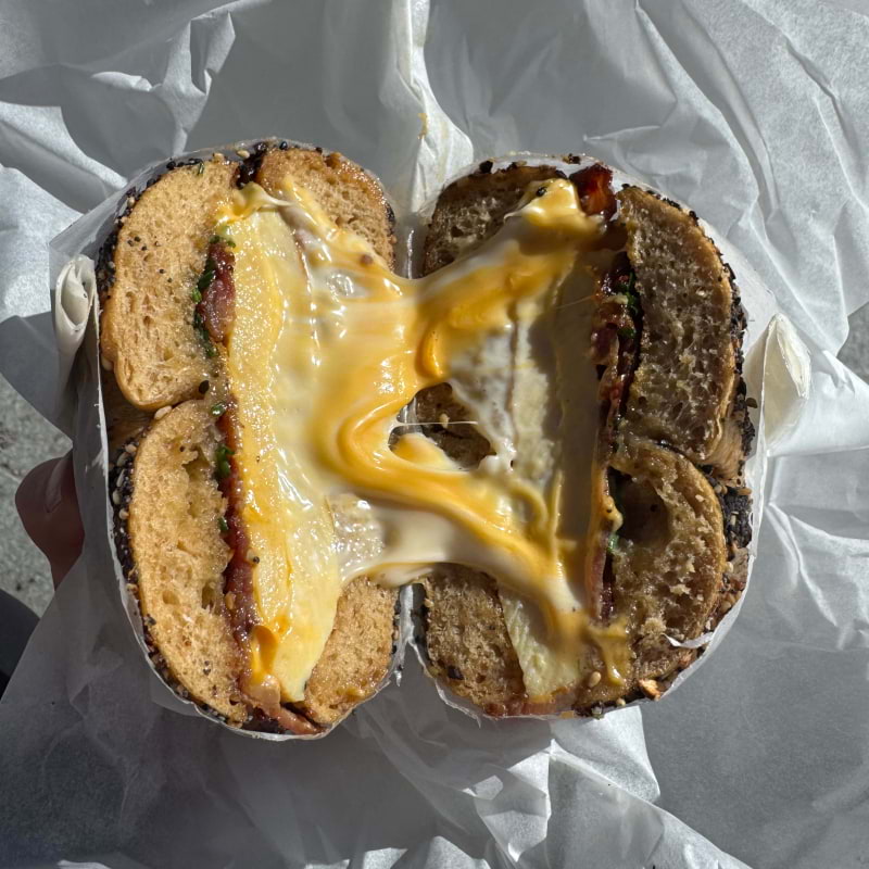 Bild fr&aring;n Village Bagels av Julia&nbsp;H. (2026-03-27)