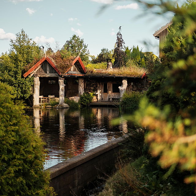 Ästad Vingård