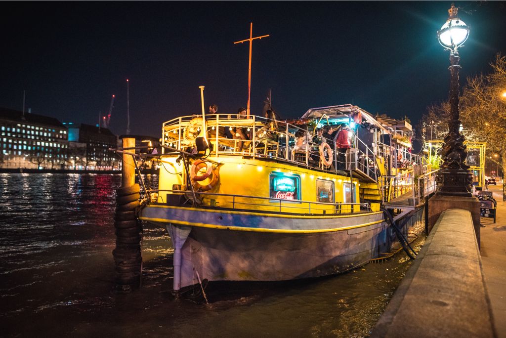 Tamesis Dock – River Thames activities