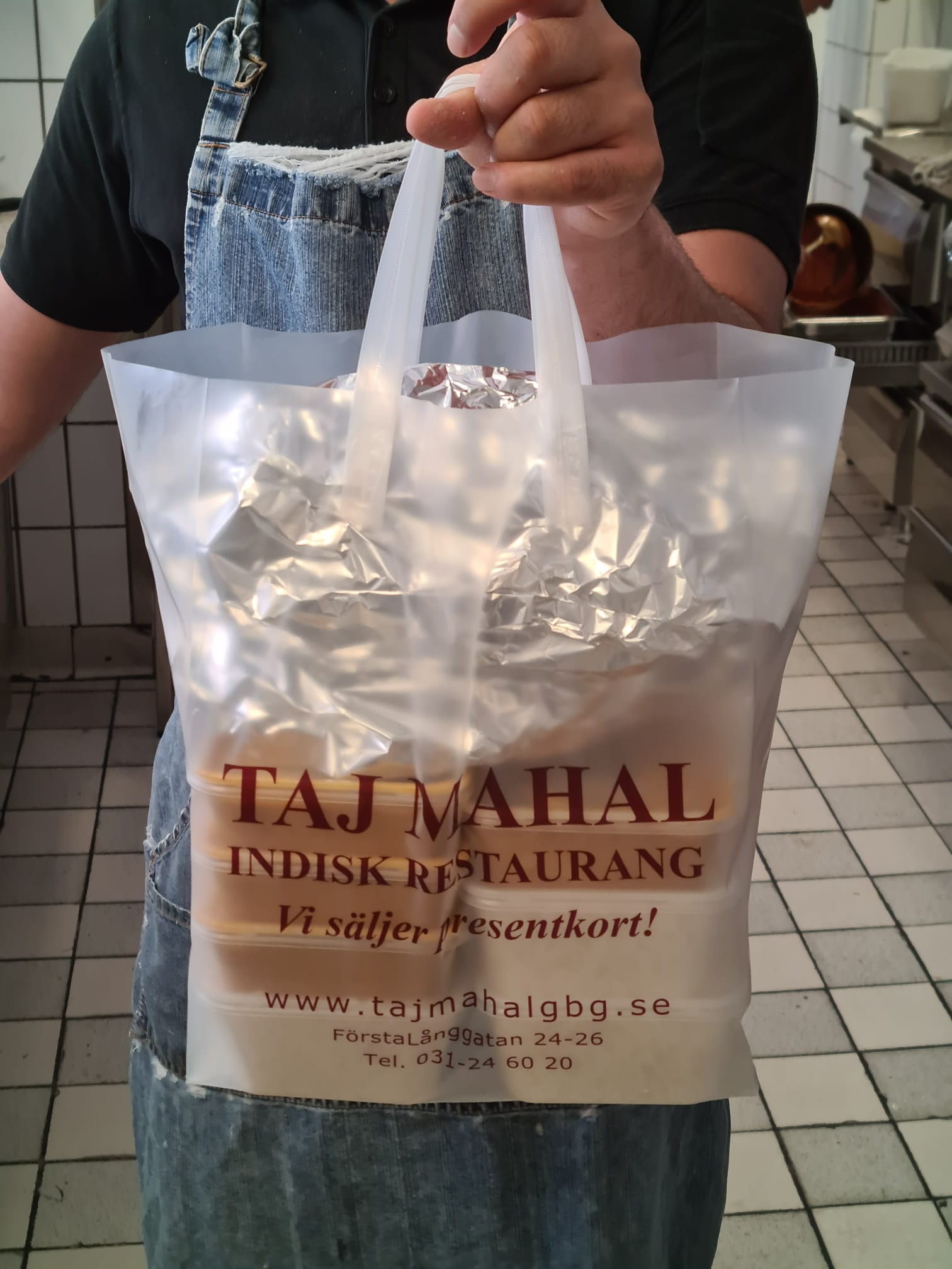 takeaway – Photo from Taj Mahal by Taj Mahal G. (06/09/2021)