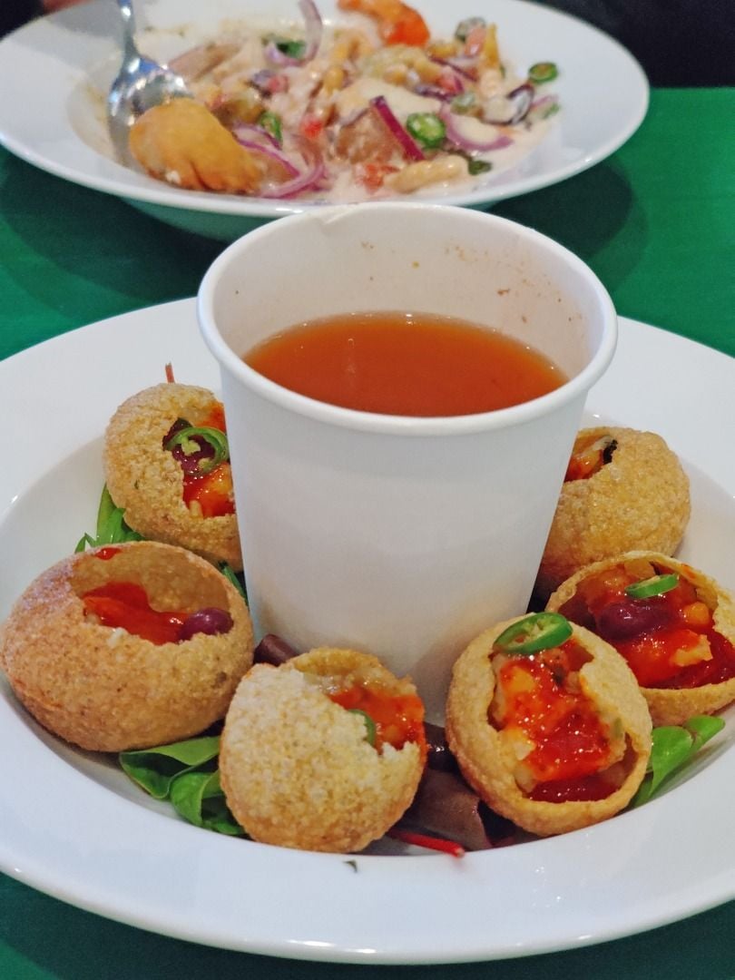 Pani Puri - Gol Gappe – Photo from Tea Story by Shahzad A. (30/12/2019)